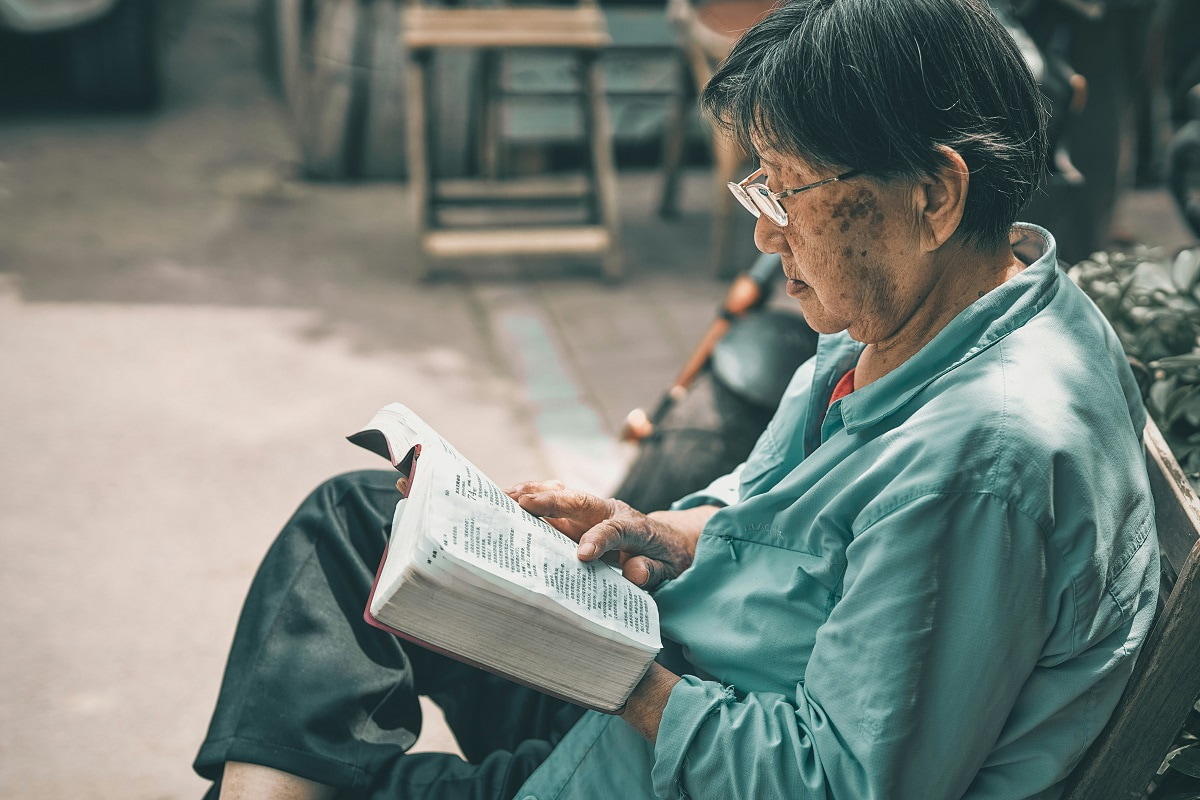 China may face economic growth hurdles due to a shrinking workforce and rising social welfare costs (Zhang Kaiyv/Unsplash)